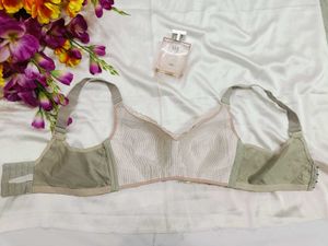 🇳🇿💫💕Lace Detail Bra