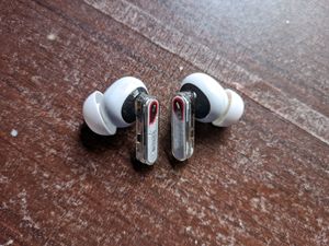 sWings Phantom 340 Like New Only 4 Months Used.