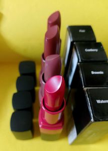4 Bobbi Brown Crushed Lipstick