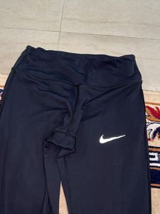 Nike Women Black Dri Fit Tight