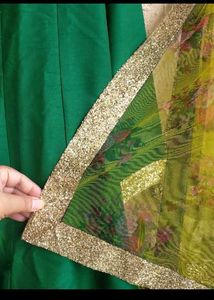 Elegant Green Printed Net & Gold Bortder Dupatta