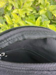 Embroidered Siling Bag With Tassels