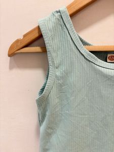 Beautiful Ribbed Crop Tank Top