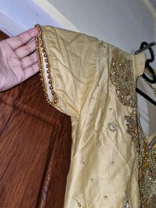 Elegant Embellished Kurta | M size |