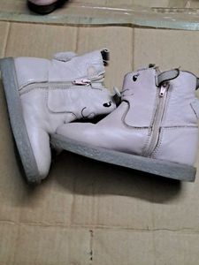 Boots For Girls
