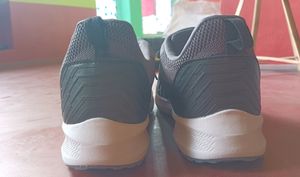 Avant Men Running Shoes