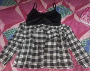 Check Tshirt With Inner For Women