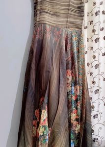 Gown(Without Sleeves & Dupatta)