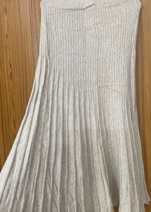 Woolen Midi Length Skrit