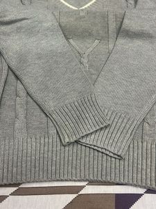 Yuan Wei Boy Knit Sweater