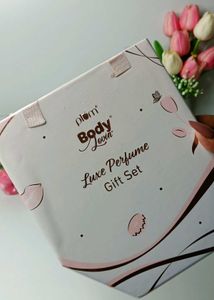 Plum Luxury Perfume Set