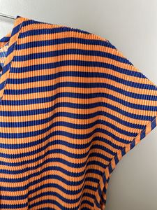 Levi’s Orange And blue Peplum Top
