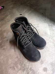 High Heel Boots In Black Colour