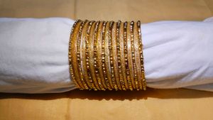 Golden Bangle Set of 2