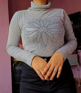 Stylish Full Sleeves Top