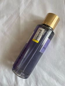 Victoria’s secret- Midnight bloom body mist