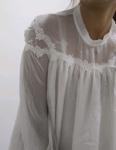 Korean Top