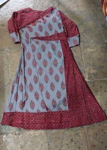 Stylish Floral Print Kurti