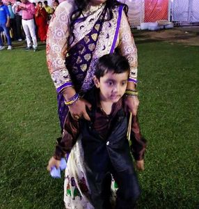 Bandhani Saree With Designer Blouse
