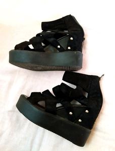 Black Aesthetic Shoes