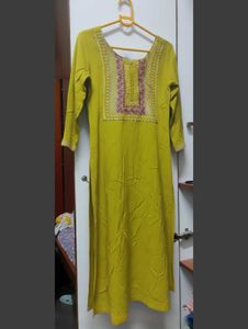 Elegant Olive Green Kurta