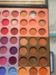 ✨Sfr Neon Beauty Eyeshadow Palette