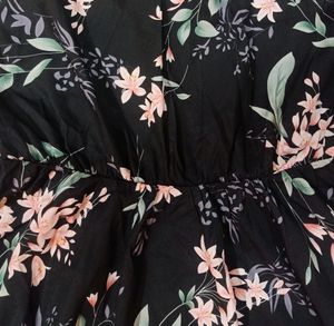 Women Black &amp; Pink Floral Dress