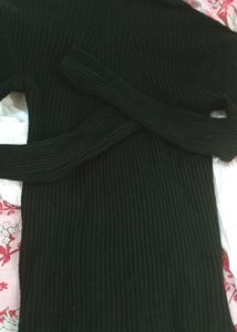 Black Colour Woolen Full Tshirt