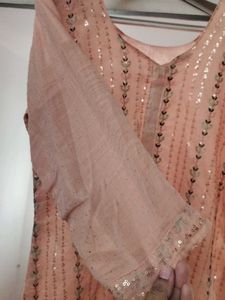 Peach Embroidered Kurta dupatta