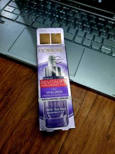L'Oreal Revitalift Hyaluronic Acid Serum