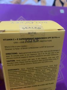 Dot &amp; key Vitamin C+ E Sunscreen