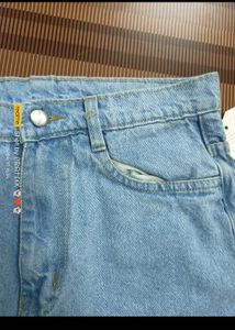 Straight Leg Jeans(Unused)