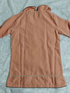 🆕 Cute Peach Top