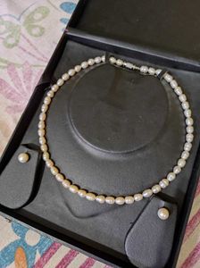 Pearl Necklace Set