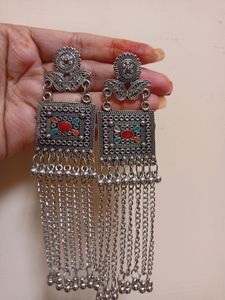 Combo : Oxidised Earrings+Faces Canada Weightless Matte Finish Foundation