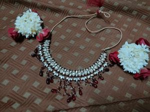Necklace With Flower Bracelet