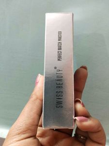 Prolongwear Concealer+ Earings