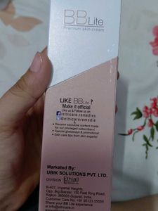 Skin Whitening Spf 25 + Broad Spectrum Cream