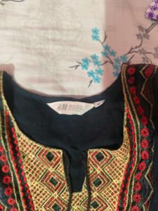 Black Empire Shape Tunics Top