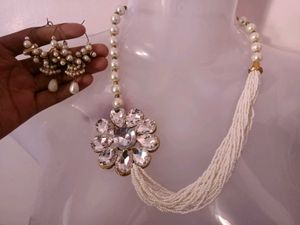 Pearl Necklace Set
