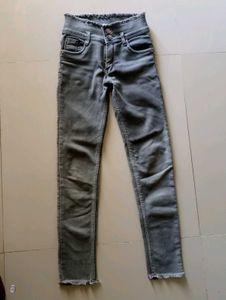 Grey Skinny Jeans For Girls