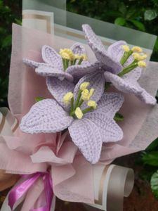 Crochet Lily Bouquet