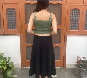 Olive Sunflower Top 🌻