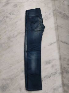 Stylish Blue Denim Jeans