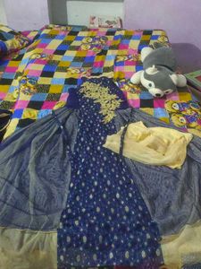 big flare gown with inner, no defect