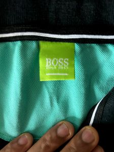 HUGO BOSS T-SHIRT ORIGINAL