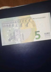 5 Euro Portugal Banknote
