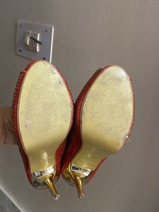 Women High Heels 👠
