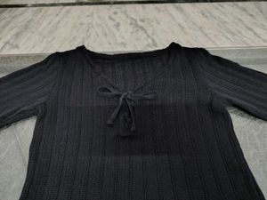Cute Black Tie-Front Top