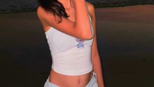 Stitch Graphic Tank Top